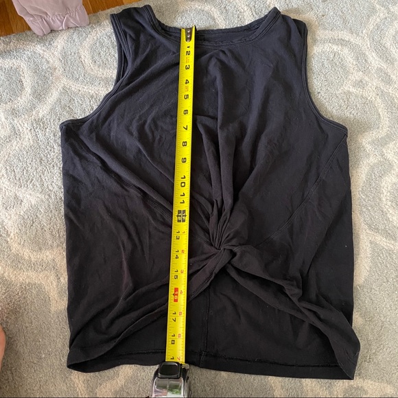EUC Lululemon Tie Knot Crop Top - Picture 5 of 5